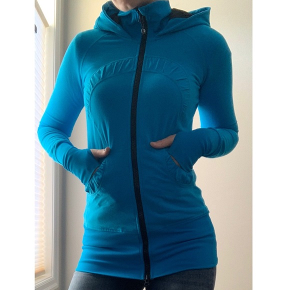 RARE LULULEMON Porcelain Blue In Stride Jacket